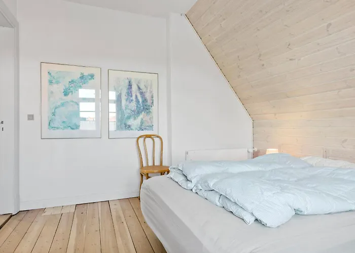 Cozy In *